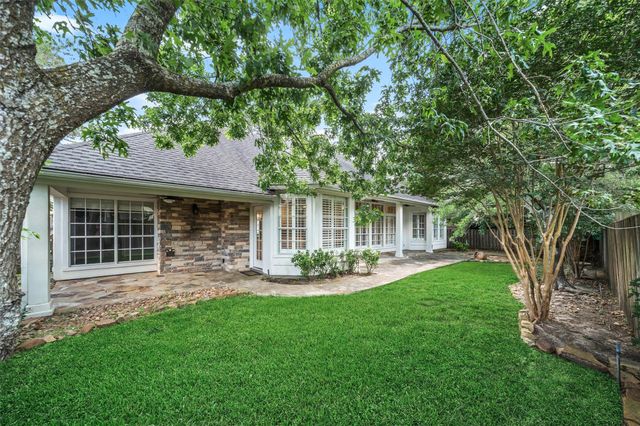 118 Wick Willow Drive, Montgomery, TX 77356