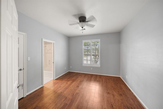 118 Wick Willow Drive, Montgomery, TX 77356
