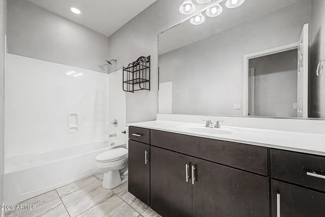 18521 W TURQUOISE Avenue, Waddell, AZ 85355