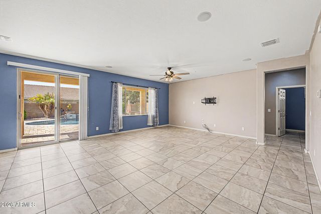 18521 W TURQUOISE Avenue, Waddell, AZ 85355