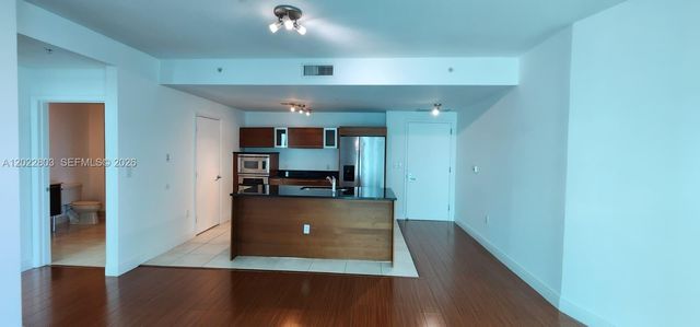 1900 N Bayshore Dr 3717, Miami, FL 33132