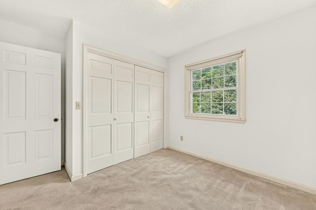 1009 19th Street NE, Rochester, MN 55906