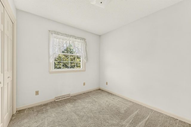 1009 19th Street NE, Rochester, MN 55906