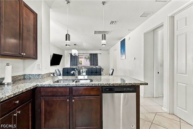 5073 Arancia LN, Ave Maria, FL 34142