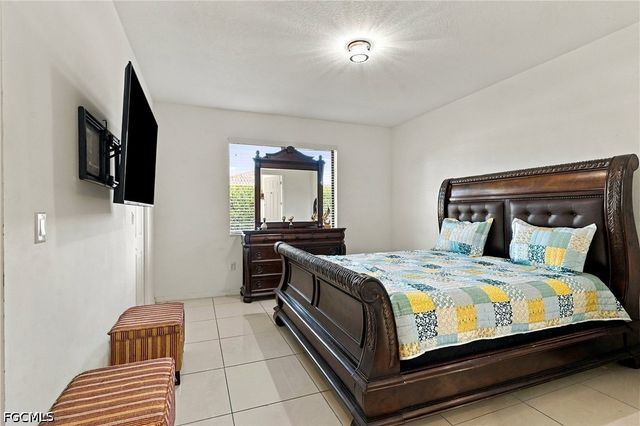 5073 Arancia LN, Ave Maria, FL 34142