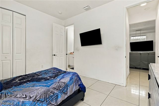 5073 Arancia LN, Ave Maria, FL 34142