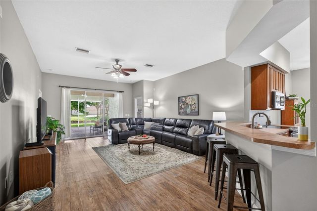 5017 TORREY HILLS LANE, Lutz, FL 33558