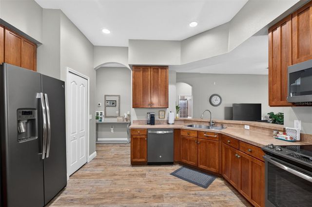 5017 TORREY HILLS LANE, Lutz, FL 33558