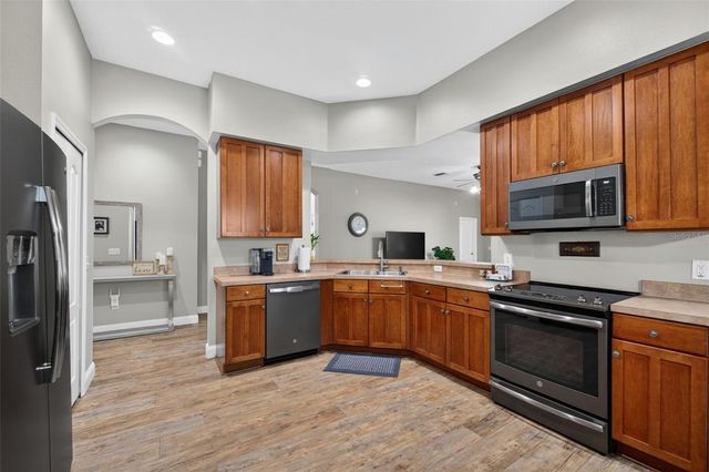 5017 TORREY HILLS LANE, Lutz, FL 33558
