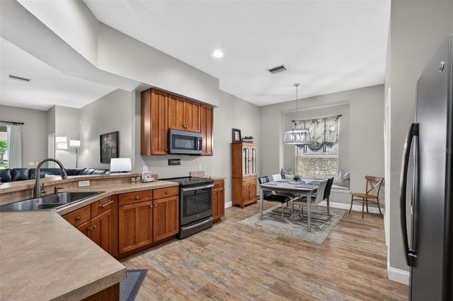 5017 TORREY HILLS LANE, Lutz, FL 33558