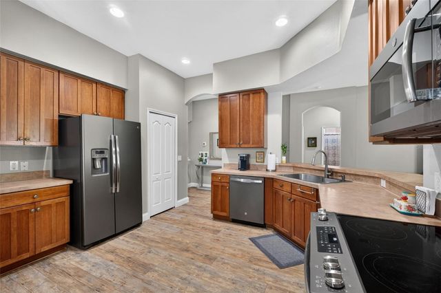 5017 TORREY HILLS LANE, Lutz, FL 33558