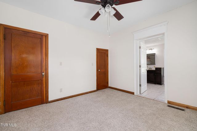 153 Forest Avenue, Pennington Gap, VA 24277