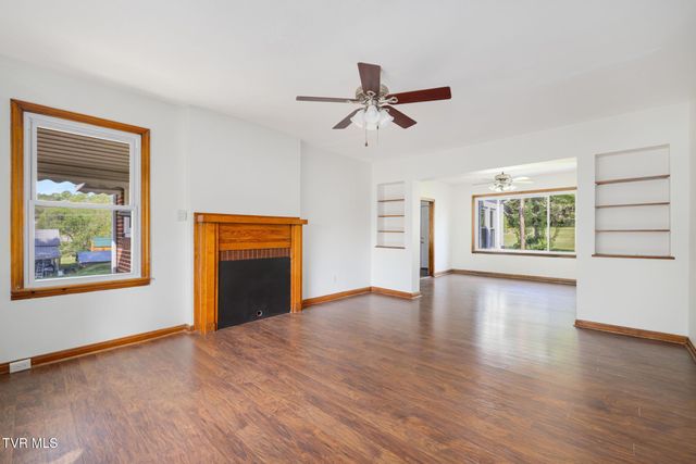 153 Forest Avenue, Pennington Gap, VA 24277