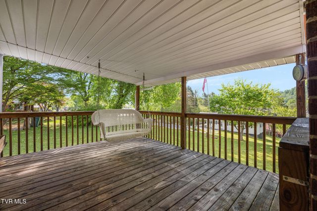 153 Forest Avenue, Pennington Gap, VA 24277
