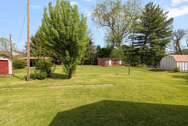 153 Forest Avenue, Pennington Gap, VA 24277