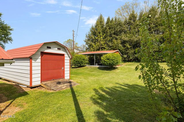 153 Forest Avenue, Pennington Gap, VA 24277