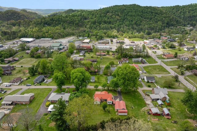 153 Forest Avenue, Pennington Gap, VA 24277