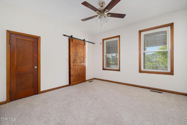 153 Forest Avenue, Pennington Gap, VA 24277
