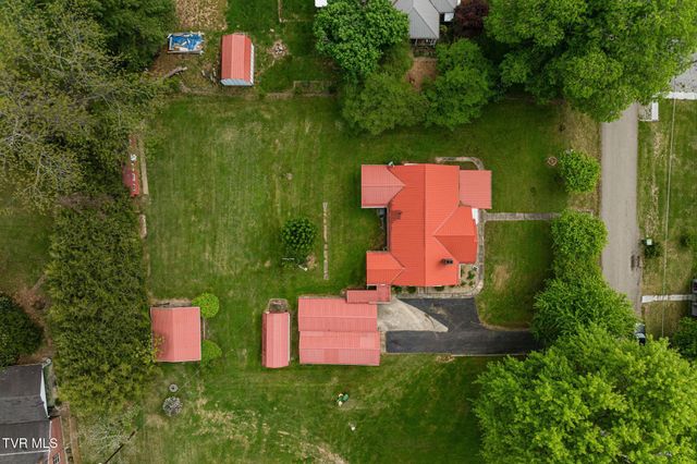 153 Forest Avenue, Pennington Gap, VA 24277