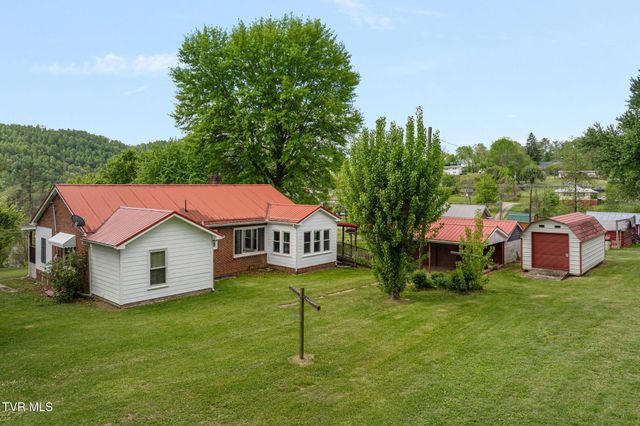153 Forest Avenue, Pennington Gap, VA 24277