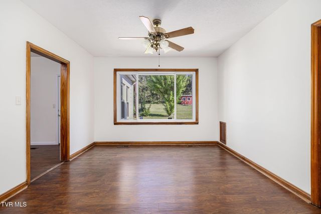 153 Forest Avenue, Pennington Gap, VA 24277