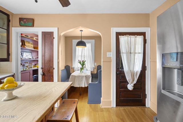 1457 Baker Avenue, Niskayuna, NY 12309