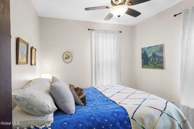 1457 Baker Avenue, Niskayuna, NY 12309