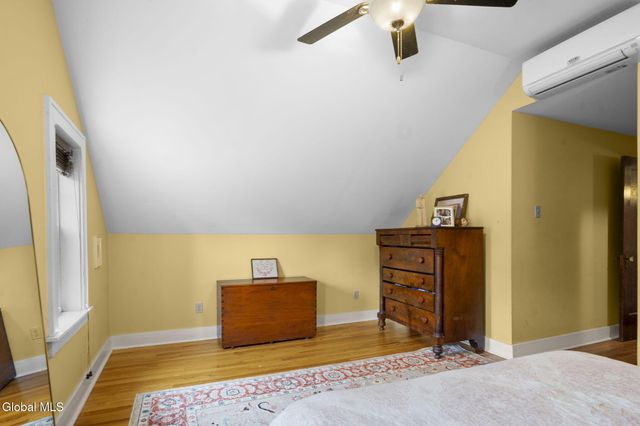 1457 Baker Avenue, Niskayuna, NY 12309