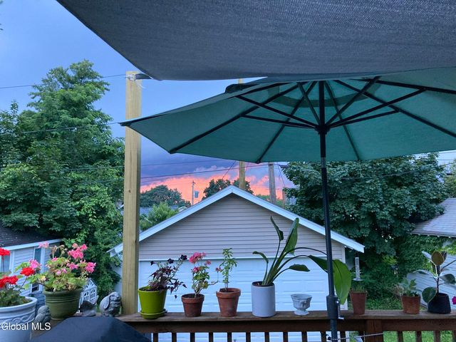 1457 Baker Avenue, Niskayuna, NY 12309