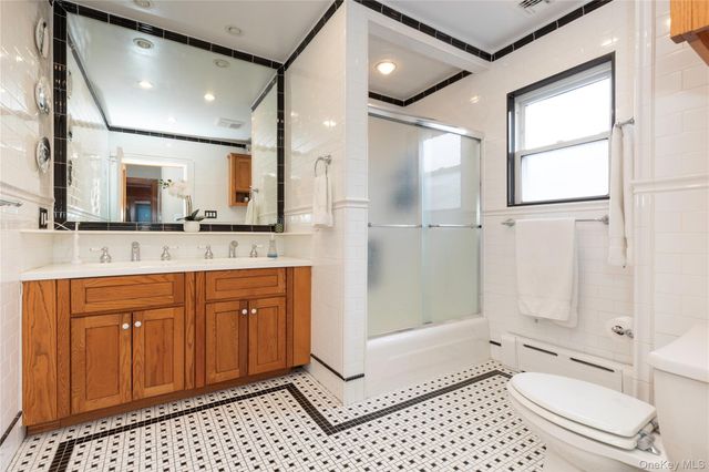 77 Buckley Street, Bronx, NY 10464