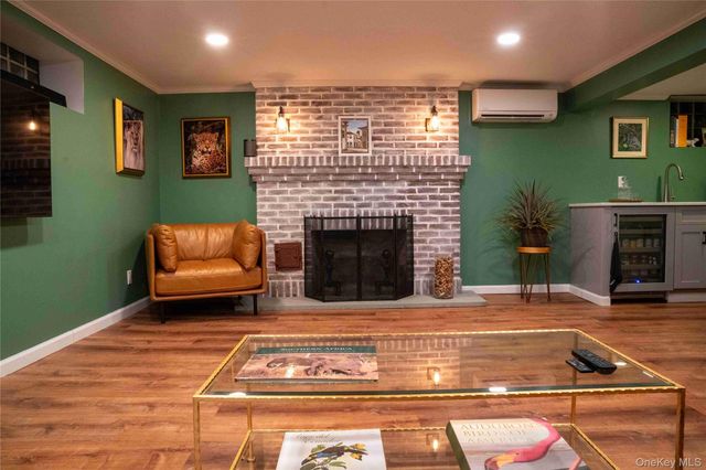 77 Buckley Street, Bronx, NY 10464