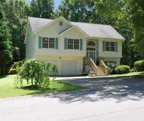 3257 Camens Way NE, Buford, GA 30519