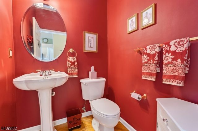 208 Curtis Court, Greenwich Twp., NJ 08886
