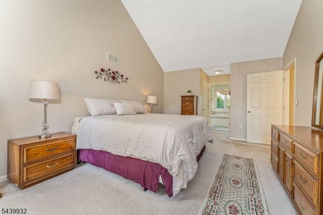 208 Curtis Court, Greenwich Twp., NJ 08886