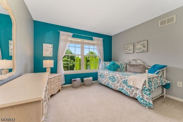 208 Curtis Court, Greenwich Twp., NJ 08886