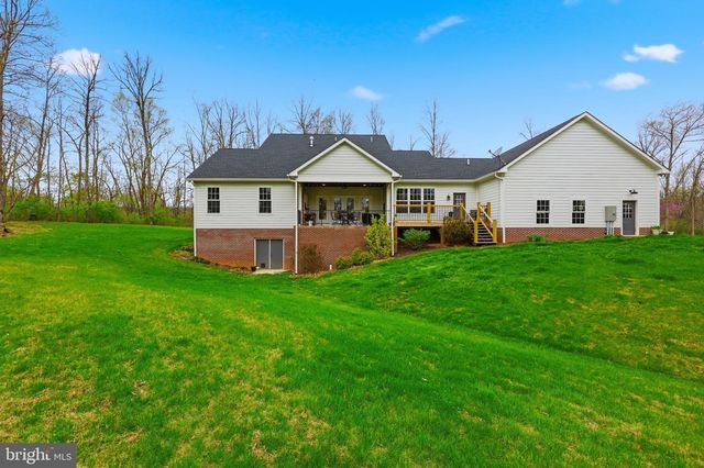 58 BLESSING LN, Martinsburg, WV 25403