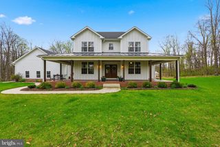 58 BLESSING LN, Martinsburg, WV 25403