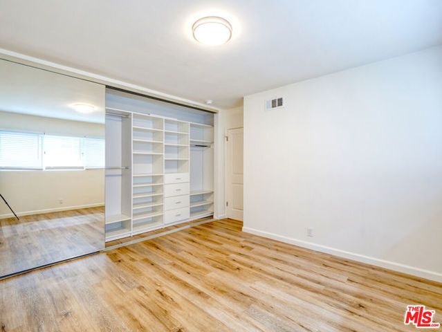 337 N Oakhurst Drive 6, Beverly Hills, CA 90210