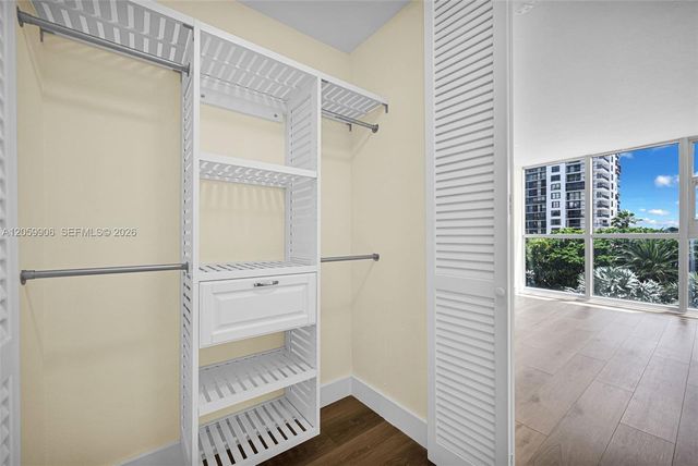 2451 Brickell Ave 5G, Miami, FL 33129