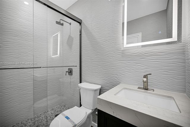 2451 Brickell Ave 5G, Miami, FL 33129