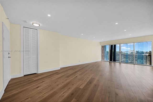 2451 Brickell Ave 5G, Miami, FL 33129