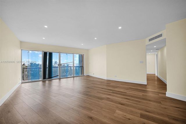 2451 Brickell Ave 5G, Miami, FL 33129