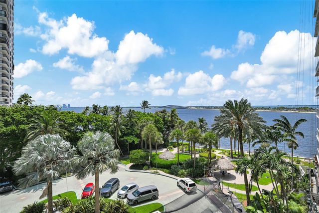 2451 Brickell Ave 5G, Miami, FL 33129