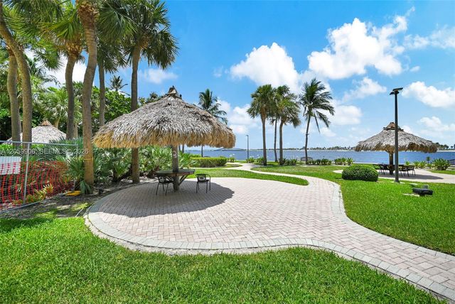 2451 Brickell Ave 5G, Miami, FL 33129