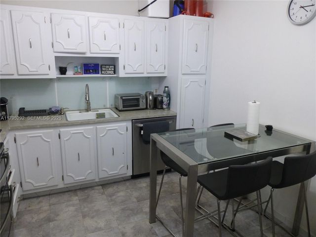 2801 NE 183rd Street 1507W, Aventura, FL 33160