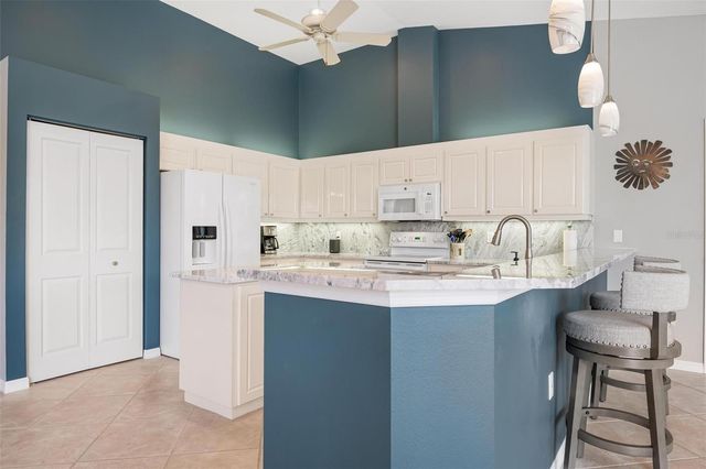 715 THISTLELAKE DRIVE, Venice, FL 34293