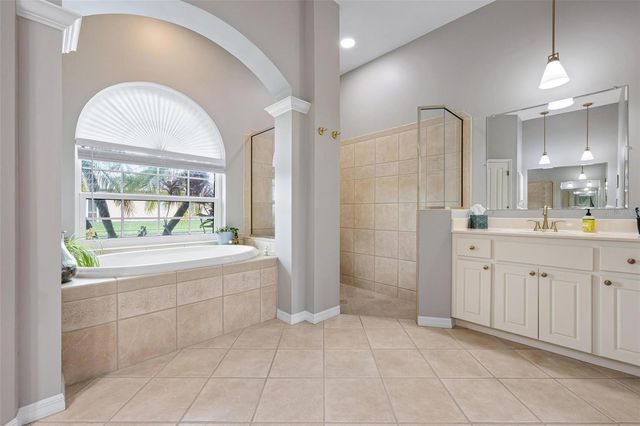 715 THISTLELAKE DRIVE, Venice, FL 34293