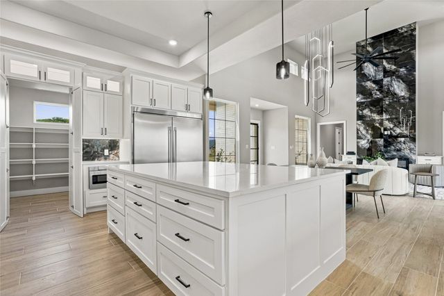 5825 Grey Wolf Court, Fort Worth, TX 76140