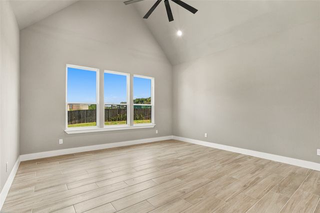 5825 Grey Wolf Court, Fort Worth, TX 76140