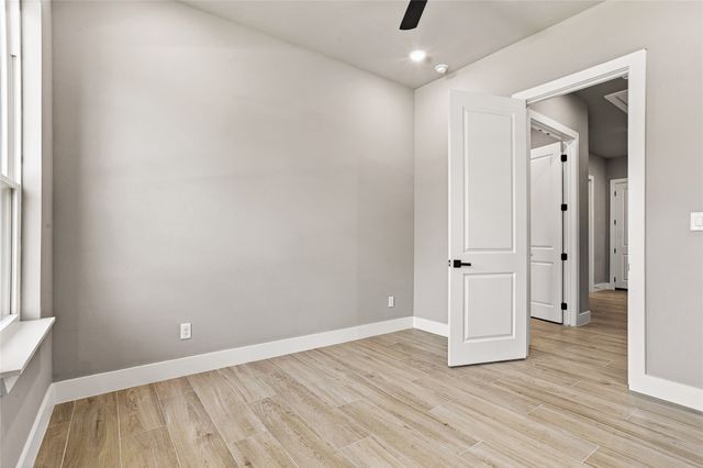 5825 Grey Wolf Court, Fort Worth, TX 76140